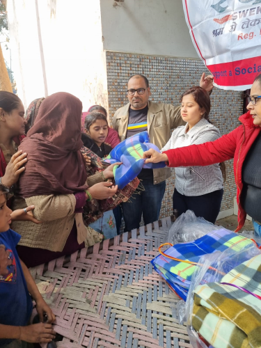 Blankets Distribution
